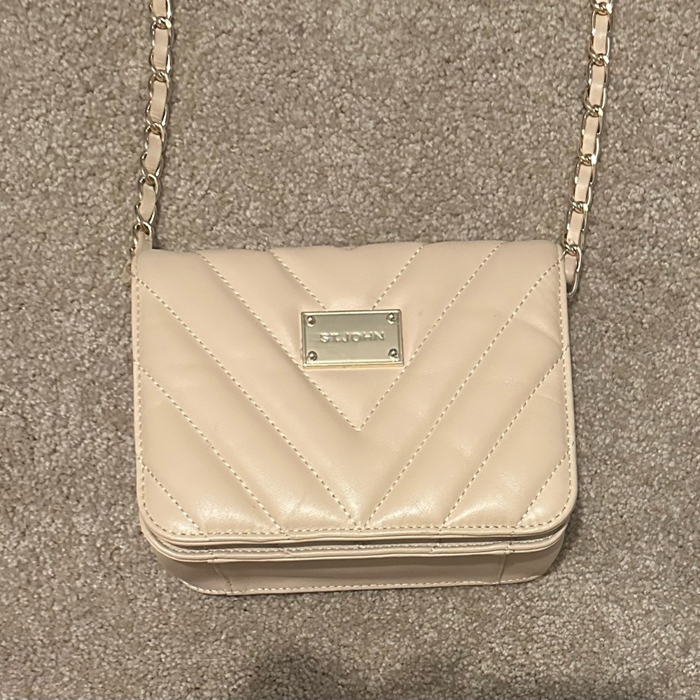 St. John Cream Quilted Crossbody Bag with Gold Chain Strap